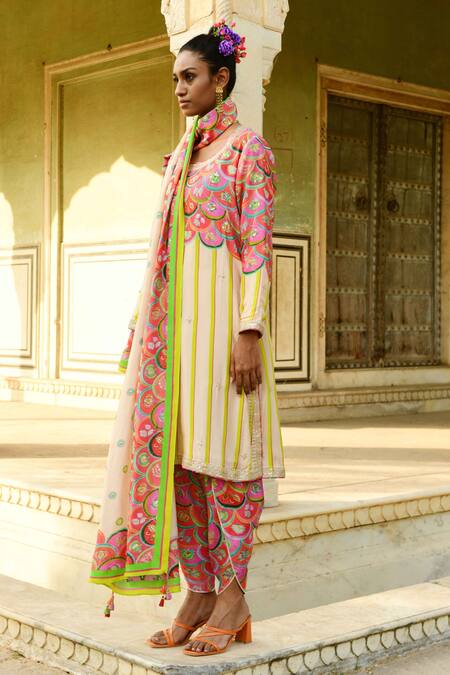 Swati Vijaivargie Ivory Silk Embroidery Gota Patti Round Palash Kurta Dhoti Pant Set Online at Aza Fashions Swati Vijaivargie_Ivory Silk Embroidery Gota Patti Round Palash Kurta Dhoti Pant Set _Online_at_Aza_Fashions