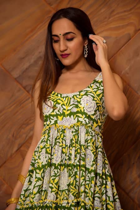 Shop_Pomcha Jaipur_Yellow Anarkali And Pant Cotton, Dupatta Organza Floral Printed Tiered Set _Online_at_Aza_Fashions