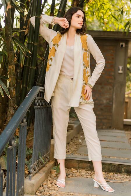 Buy_Vaani Beswal_Ivory Silk Embroidery Shawl Neck Abeer Thread Shrug _Online_at_Aza_Fashions