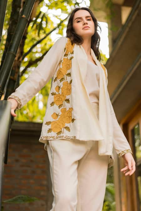 Shop_Vaani Beswal_Ivory Silk Embroidery Shawl Neck Abeer Thread Shrug _Online_at_Aza_Fashions