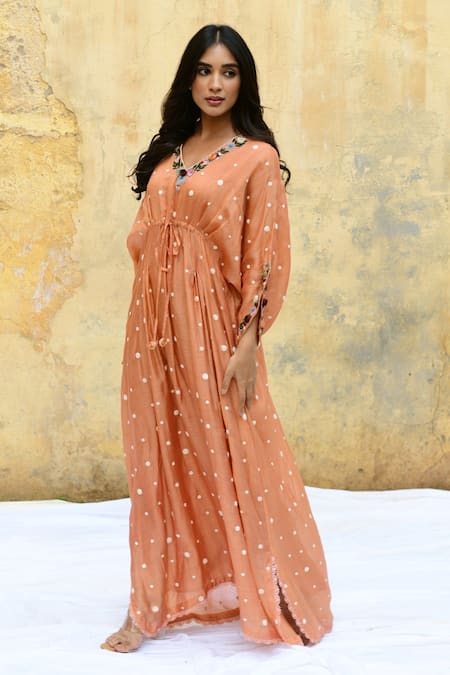Buy_Label Niti Bothra_Peach Silk Embroidery V-neck 3d Rosette Motif Kaftan _Online_at_Aza_Fashions