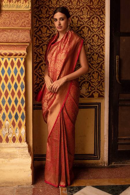 Buy_Priyanka Raajiv_Red Silk Floral Tara Banarasi Saree_Online_at_Aza_Fashions