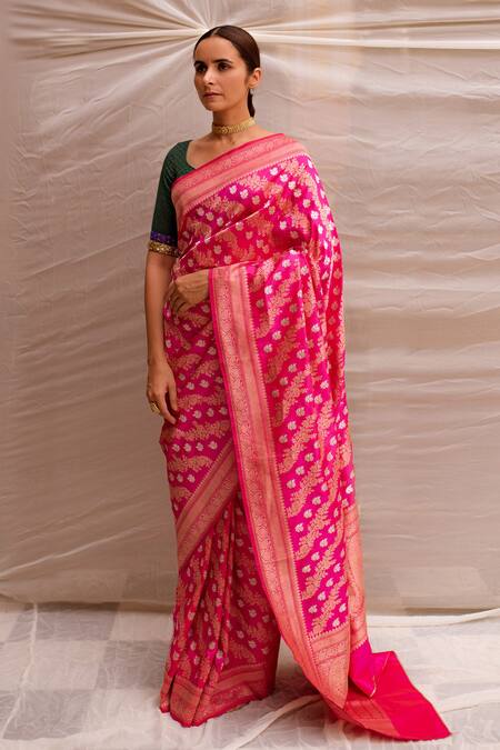 Buy_Priyanka Raajiv_Pink Banarasi Silk Floral, Paisley Lamika Woven Saree _Online_at_Aza_Fashions