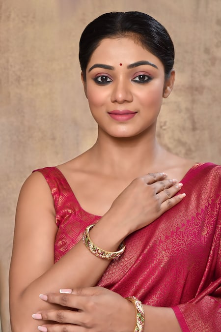 Buy_Zevar By Geeta_Gold Plated Diamonds, Pearls, Cut Work Kundan Jadau Bangles - Set Of 2 