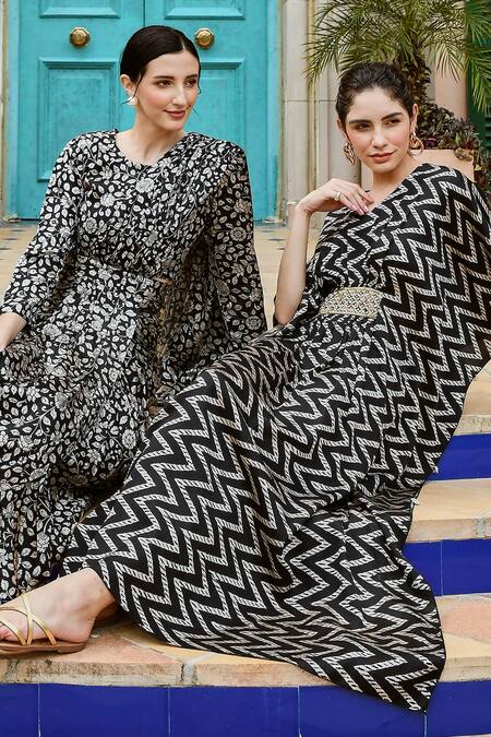 Karaj Jaipur Black Silk, Georgette Embroidery Round Neck Pre-draped Saree With Blouse at Aza Fashions Karaj Jaipur_Black Silk, Georgette Embroidery Round Neck Pre-draped Saree With Blouse _at_Aza_Fashions