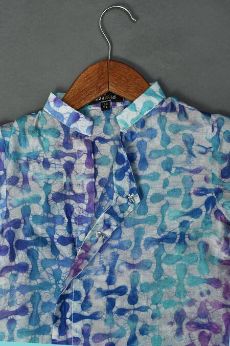 Maaikid_Blue Chanderi Batik Kurta And Pyjama Set  _at_Aza_Fashions