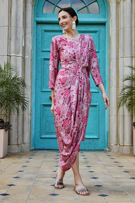 Buy_Karaj Jaipur_Pink Muslin Round Neck Printed Pre-draped Saree With Blouse _Online_at_Aza_Fashions