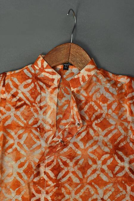 Maaikid_White Chanderi, Cotton, Silk Mandarin Collar Printed Kurta And Pyjama Set _at_Aza_Fashions