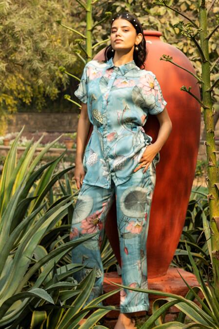 Divi By Sonal Khandelwal Sky Blue Modal, Satin, Viscose Collared Nelumbo Printed Shirt And Pant Set Online at Aza Fashions Divi By Sonal Khandelwal_Sky Blue Modal, Satin, Viscose Collared Nelumbo Printed Shirt And Pant Set _Online_at_Aza_Fashions