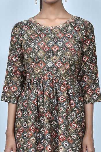 Samyukta Singhania_Multi Color Muslin, Silk Embroidery Round Floral Jaal Print Kurta And Sharara Set_at_Aza_Fashions