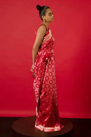 Ekaya Banaras_Red Silk Embroidery Floral Handwoven Banarasi Kadwa Saree_Online_at_Aza_Fashions