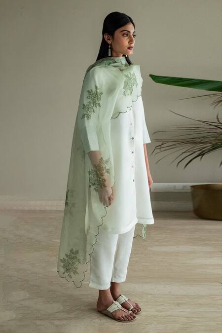 Buy_Shorshe Clothing_Ivory Handloom Cotton, Linen Mandarin Collar Handwoven Kurta And Pant Set_Online_at_Aza_Fashions