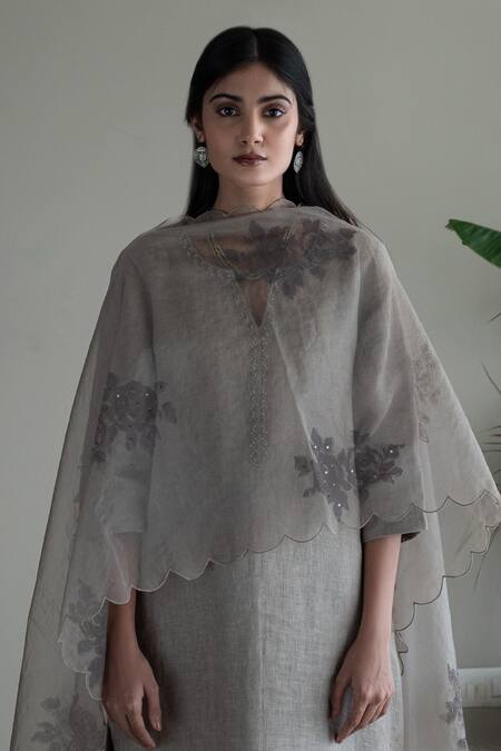 Shorshe Clothing Grey Floral Hand Block Printed Stole Online at Aza Fashions Shorshe Clothing_Grey Floral Hand Block Printed Stole_Online_at_Aza_Fashions
