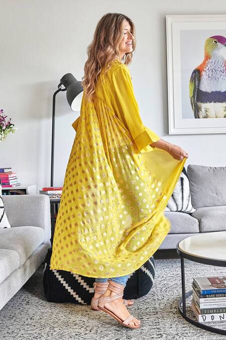 Style Junkiie Yellow Chiffon, Crepe Diamonds Two-tone Kimono Duster Online at Aza Fashions Style Junkiie_Yellow Chiffon, Crepe Diamonds Two-tone Kimono Duster _Online_at_Aza_Fashions