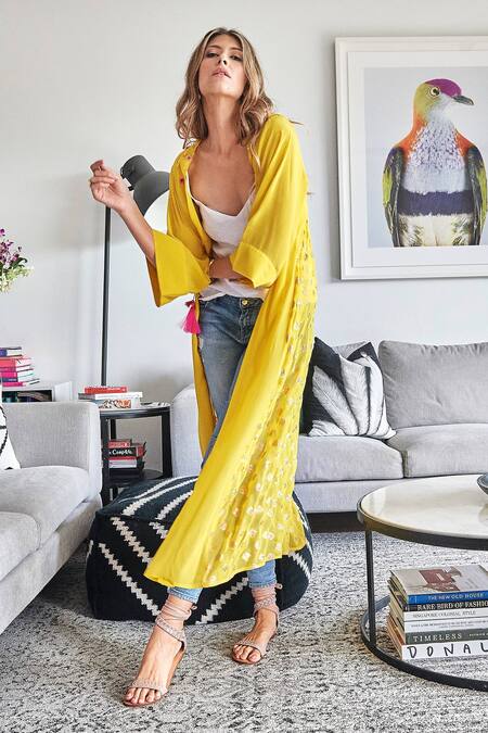 Buy Style Junkiie Yellow Chiffon, Crepe Diamonds Two-tone Kimono Duster Online at Aza Fashions Buy_Style Junkiie_Yellow Chiffon, Crepe Diamonds Two-tone Kimono Duster _Online_at_Aza_Fashions