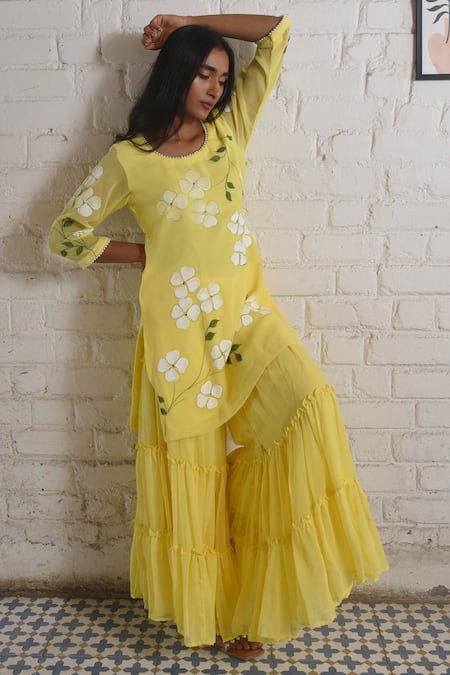 Buy_Meghstudio_Yellow Georgette, Chiffon Pearls Hand Painted Floral Dogwood Kurta Sharara Set 