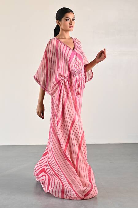 K-Anshika_Peach Georgette Wave Pattern And Embellished Beads Tunic V Neck Set _Online_at_Aza_Fashions