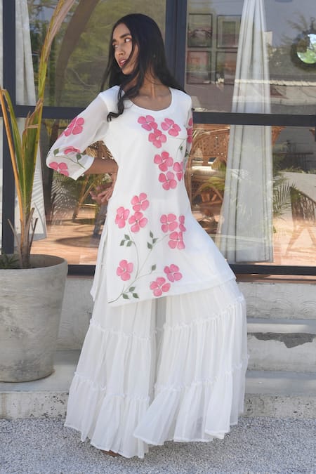 Meghstudio_White Georgette Pearls Round Neck Hand Painted Dogwood Flower Kurta Sharara Set _at_Aza_Fashions