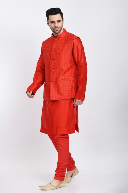 Buy Samant Chauhan Red Suede Embroidery Stitchline Geometric Bundi Set Online at Aza Fashions Buy_Samant Chauhan_Red Suede Embroidery Stitchline Geometric Bundi Set _Online_at_Aza_Fashions