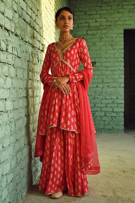 Buy_Karaj Jaipur_Red Muslin, Chiffon Lace, Tassels V-neck Floret Print Flared Kurta Sharara Set _Online_at_Aza_Fashions