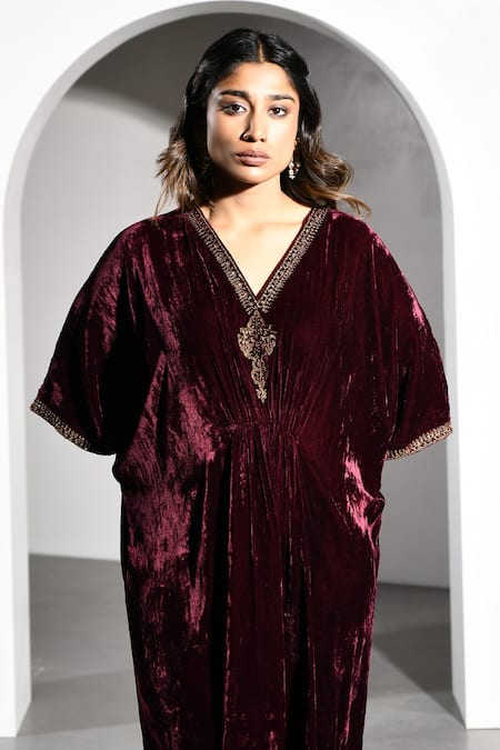 Shop_K-Anshika_Maroon Velvet Embroidery V-neck Zari Neckline Kaftan _Online_at_Aza_Fashions