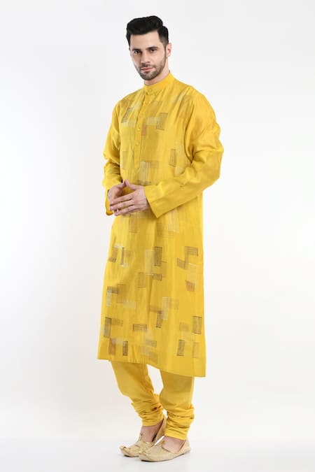 Samant Chauhan_Yellow Cotton, Silk Embroidery Geometric Kurta Set _Online_at_Aza_Fashions