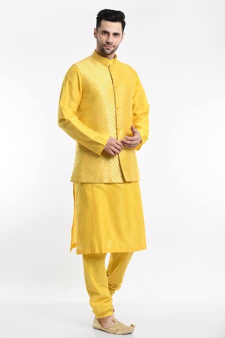 Buy Samant Chauhan Yellow Vegan Leather Diagonal Line Pattern Bundi And Kurta Set Online at Aza Fashions Buy_Samant Chauhan_Yellow Vegan Leather Diagonal Line Pattern Bundi And Kurta Set _Online_at_Aza_Fashions