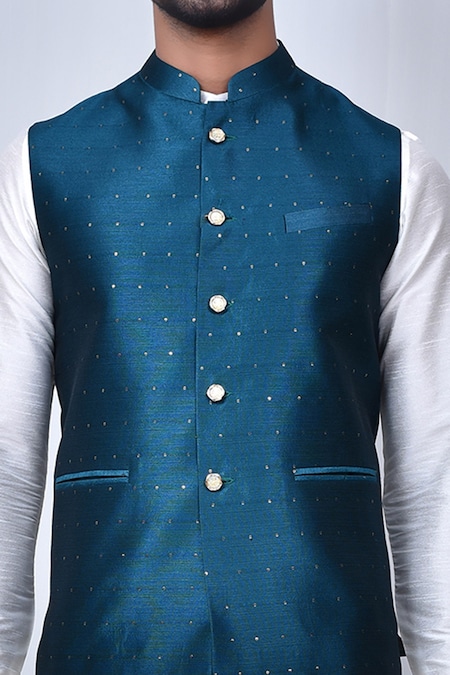 SHOWOFF Men Blue Solid Mandarin Collar Sleeveless Nehru Jacket