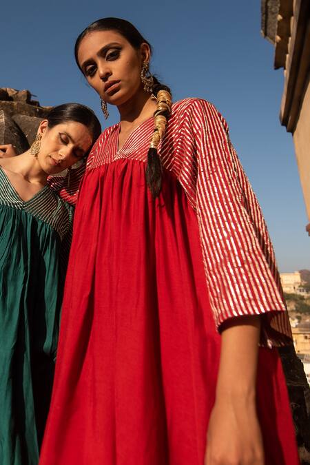 Buy_Avaasya Jaipur_Red Cotton, Silk Gota Patti V-neck V Anarkali And Pant Set _Online_at_Aza_Fashions