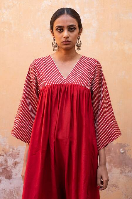 Buy_Avaasya Jaipur_Red Cotton, Silk Gota Patti V-neck V Anarkali And Pant Set 