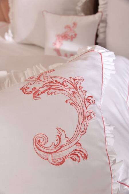 Buy_LA Paloma_White 100% Cotton Embroidered Bedsheet Set_Online_at_Aza_Fashions