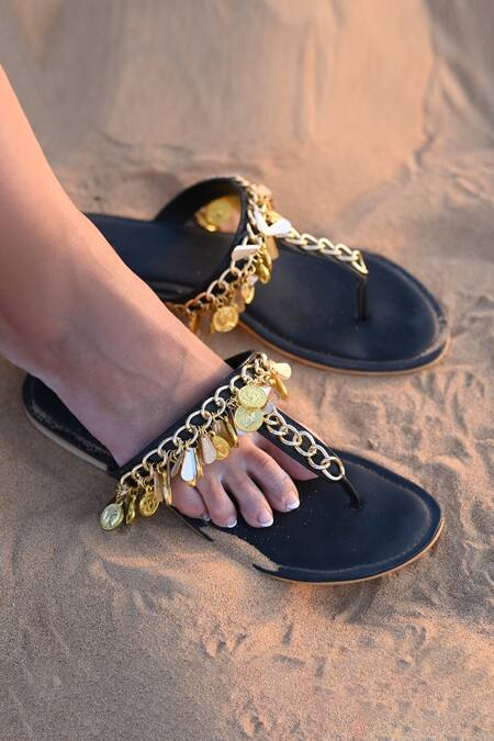 Foot Fuel_Black Trouble Maker Embroidered Split-toe Flats _Online_at_Aza_Fashions