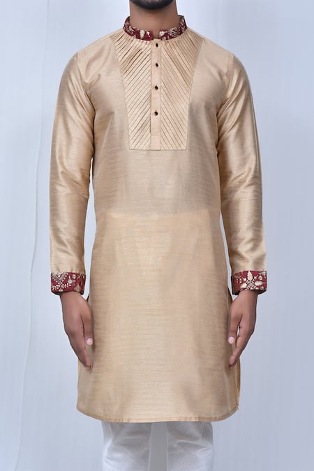 Adara Khan_Beige Silk Embroidery Floral Kurta Set _at_Aza_Fashions