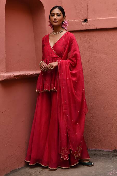 Buy_Deep Thee_Red Chanderi Cut Work, Zari, Sequins V-neck Embroidered Peplum Angrakha Set _Online_at_Aza_Fashions