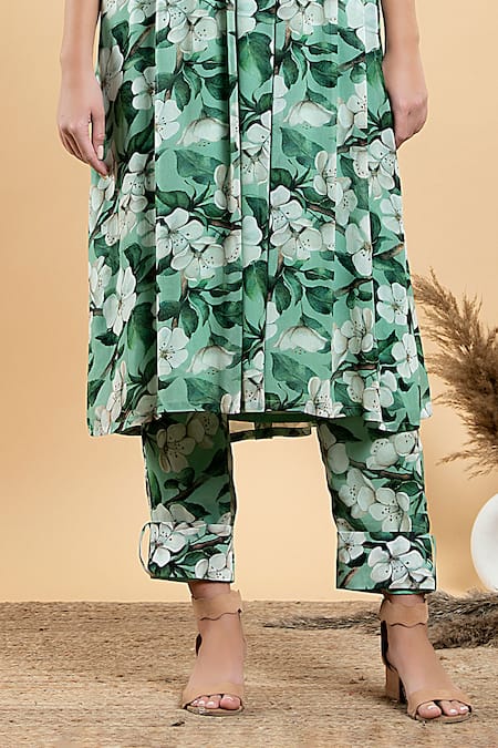 Divi By Sonal Khandelwal_Green Georgette, Viscose V-neck Wild Apple Printed Tunic And Pant Set _at_Aza_Fashions