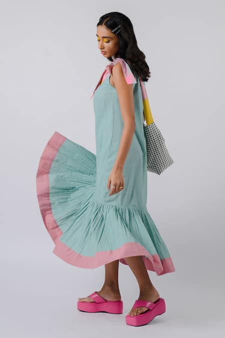 Tussah By Siddhi Shah Green Cotton V-neck Tiered Color Block Dress at Aza Fashions Tussah By Siddhi Shah_Green Cotton V-neck Tiered Color Block Dress _at_Aza_Fashions