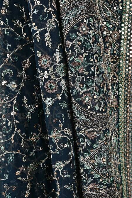 Soniya G_Green Embroidery Kashmiri Kadai Shawl_Online_at_Aza_Fashions