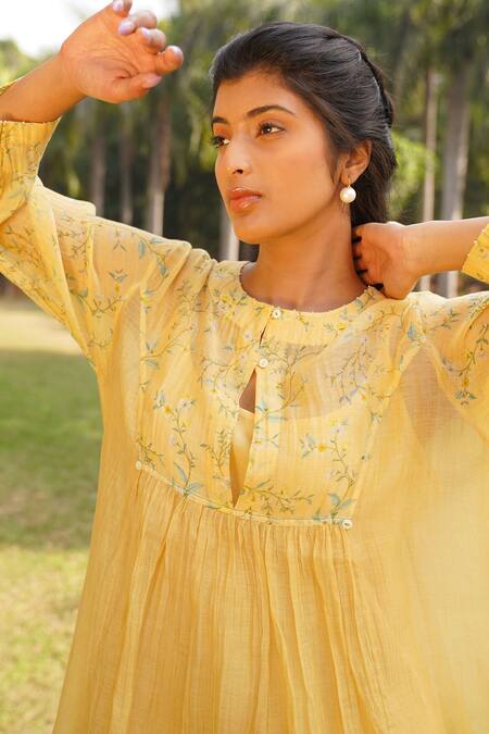 Dhaari_Yellow Cotton, Silk Round Neck Hand Painted Yoke Dress _Online_at_Aza_Fashions