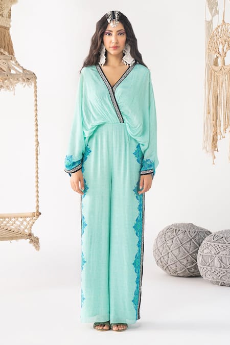 Chhavvi Aggarwal_Blue Crepe V-neck Batwing Sleeve Jumpsuit _Online_at_Aza_Fashions