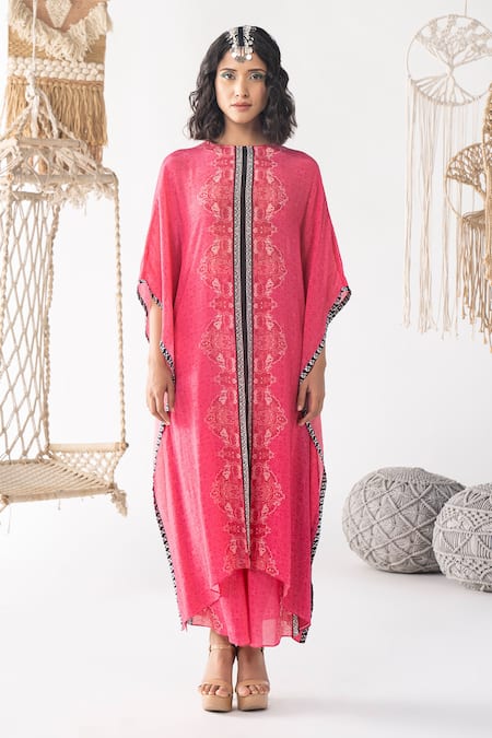 Chhavvi Aggarwal Pink Crepe Embroidery Round Neck Floret Pattern Kaftan And Palazzo Set Online at Aza Fashions Chhavvi Aggarwal_Pink Crepe Embroidery Round Neck Floret Pattern Kaftan And Palazzo Set_Online_at_Aza_Fashions