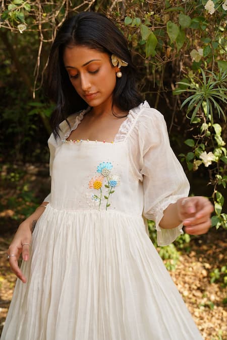 Shop_Dhaari_Off White Handloom Cotton, Silk Pearls Square Placement Floral Thread Work Dress _Online_at_Aza_Fashions
