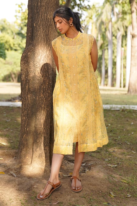 Buy_Dhaari_Yellow Handloom Cotton, Silk Embroidery Bandeau Neck Hand Painted And Dress _Online_at_Aza_Fashions