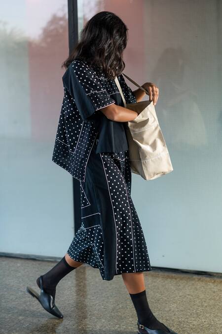 Leh Studios_Black Cotton Embroidery Round Neck Handkerchief T-shirt_Online_at_Aza_Fashions