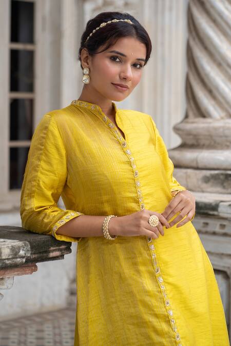 Shop Sheela Suthar Green Denim, Silk Embroidery Mandarin Collar Asymmetric Kurta And Pant Set Online at Aza Fashions Shop_Sheela Suthar_Green Denim, Silk Embroidery Mandarin Collar Asymmetric Kurta And Pant Set _Online_at_Aza_Fashions