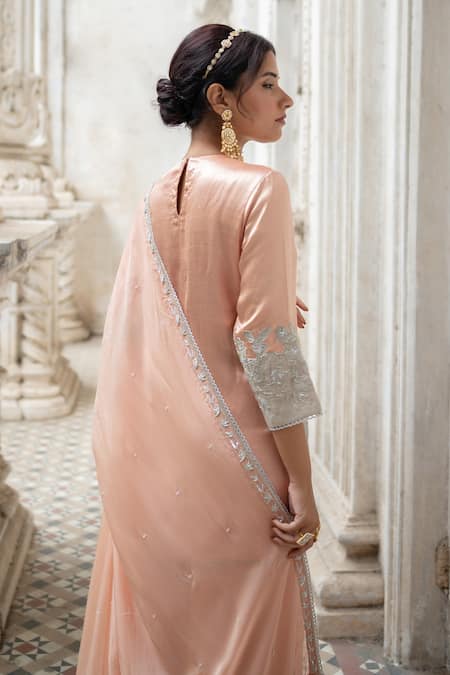 Sheela Suthar Peach Organza, Tissue, Gingham, Gabardine Embroidery, Zardozi Kurta Sharara Set Online at Aza Fashions Sheela Suthar_Peach Organza, Tissue, Gingham, Gabardine Embroidery, Zardozi Kurta Sharara Set _Online_at_Aza_Fashions