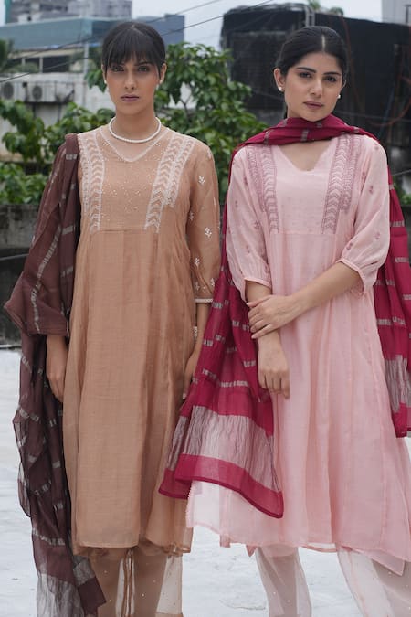 Buy_Pants And Pajamas_Beige Chanderi Embroidery V-neck Crayon Chikankari Kurta _Online_at_Aza_Fashions