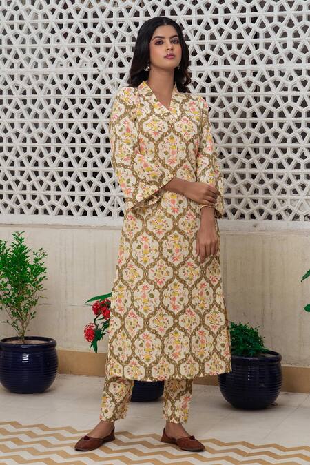 Buy Rivaaj Clothing Cream Mughal Block Print Kurta And Pant Set Online at Aza Fashions Buy_Rivaaj Clothing_Cream Mughal Block Print Kurta And Pant Set _Online_at_Aza_Fashions