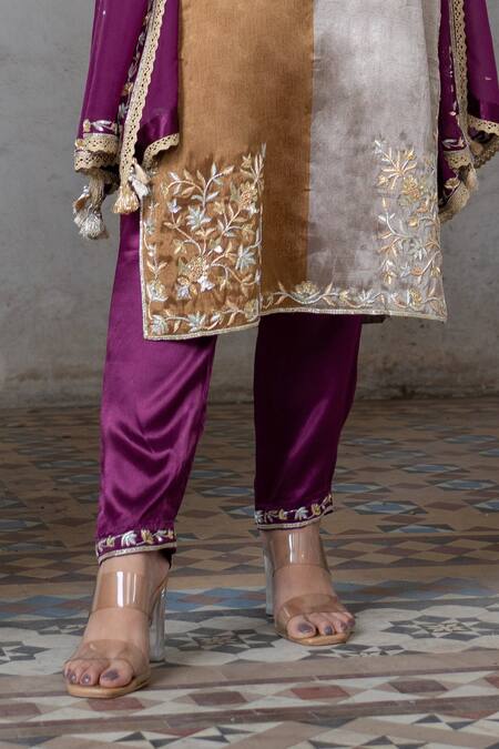 Sheela Suthar Silver Tissue, Organza Zari, Embroidery Mandarin Collar Kurta Pant Set Online at Aza Fashions Sheela Suthar_Silver Tissue, Organza Zari, Embroidery Mandarin Collar Kurta Pant Set _Online_at_Aza_Fashions