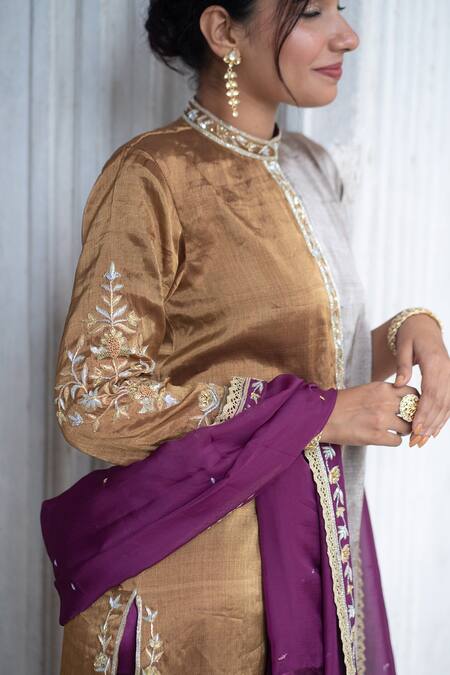 Buy Sheela Suthar Silver Tissue, Organza Zari, Embroidery Mandarin Collar Kurta Pant Set Online at Aza Fashions Buy_Sheela Suthar_Silver Tissue, Organza Zari, Embroidery Mandarin Collar Kurta Pant Set _Online_at_Aza_Fashions