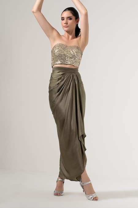 Amrta By Guneet Kondal_Green Viscose, Satin Beads Sweetheart Neck Embroidered Bustier And Skirt Set _Online_at_Aza_Fashions